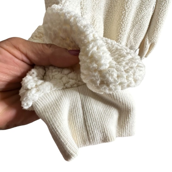 5 for $40 SALE! Universal Threads Sherpa Beige Two Pocket Hoodie sz L - Picture 4 of 9